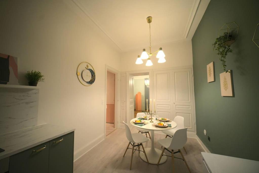 Royal Room Jacuzzi Haut De Gamme Centre Ville Mulhouse Exterior photo