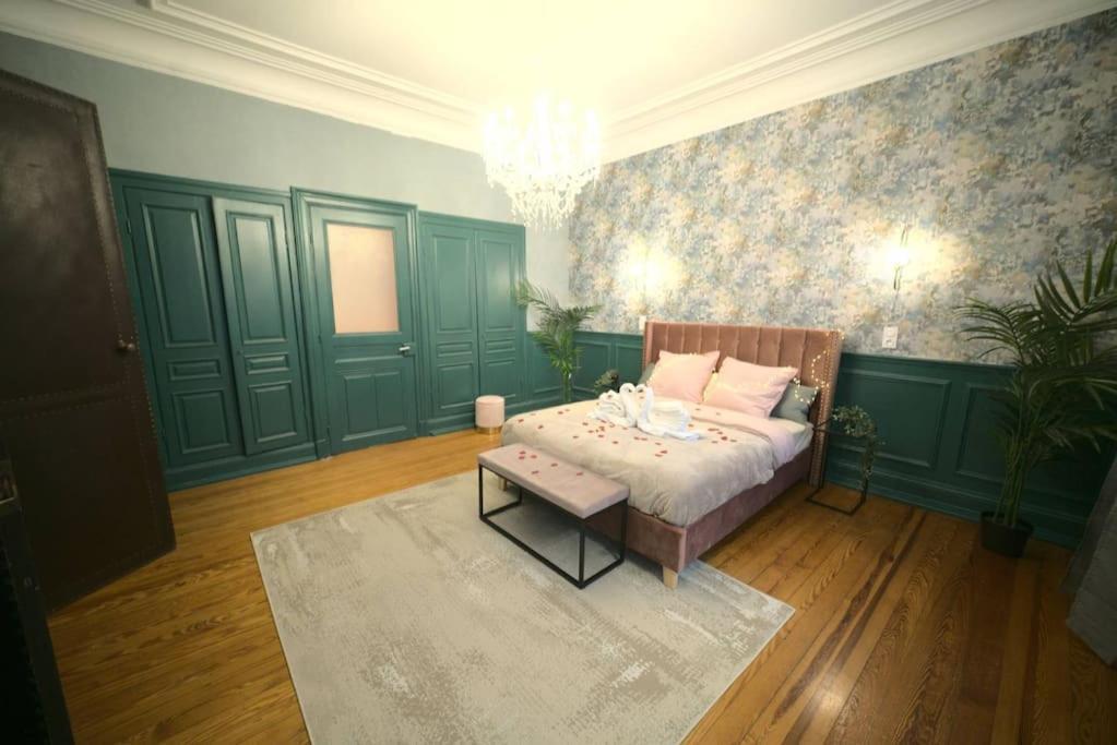 Royal Room Jacuzzi Haut De Gamme Centre Ville Mulhouse Exterior photo